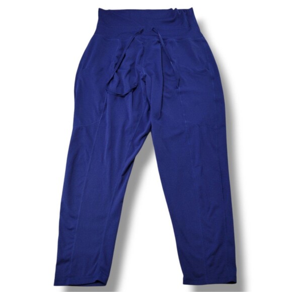 Fabletics Pants Size Medium W31"L26.5" Fabletics Maj Joggers Athleisure Athletic - Picture 1 of 8